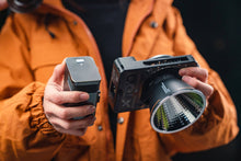 Load image into Gallery viewer, ZHIYUN MOLUS X100: Pocket COB Light Combo Pack - Zhiyun Australia