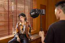 Load image into Gallery viewer, ZHIYUN MOLUS X100: Pocket COB Light PRO Pack - Zhiyun Australia